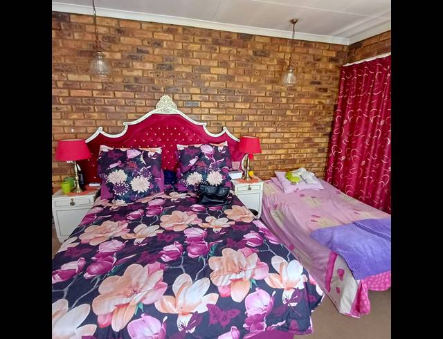 6 BEDROOM HOUSE FOR SALE IN MEYERTON SOUTH